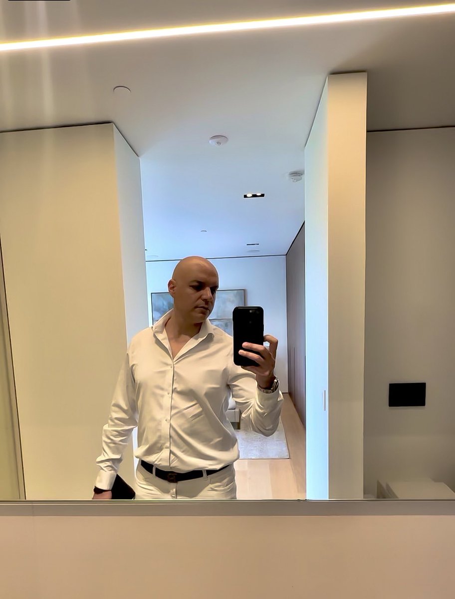 BeneilN's tweet photo. #realestateagent https://t.co/5lRist8LMj