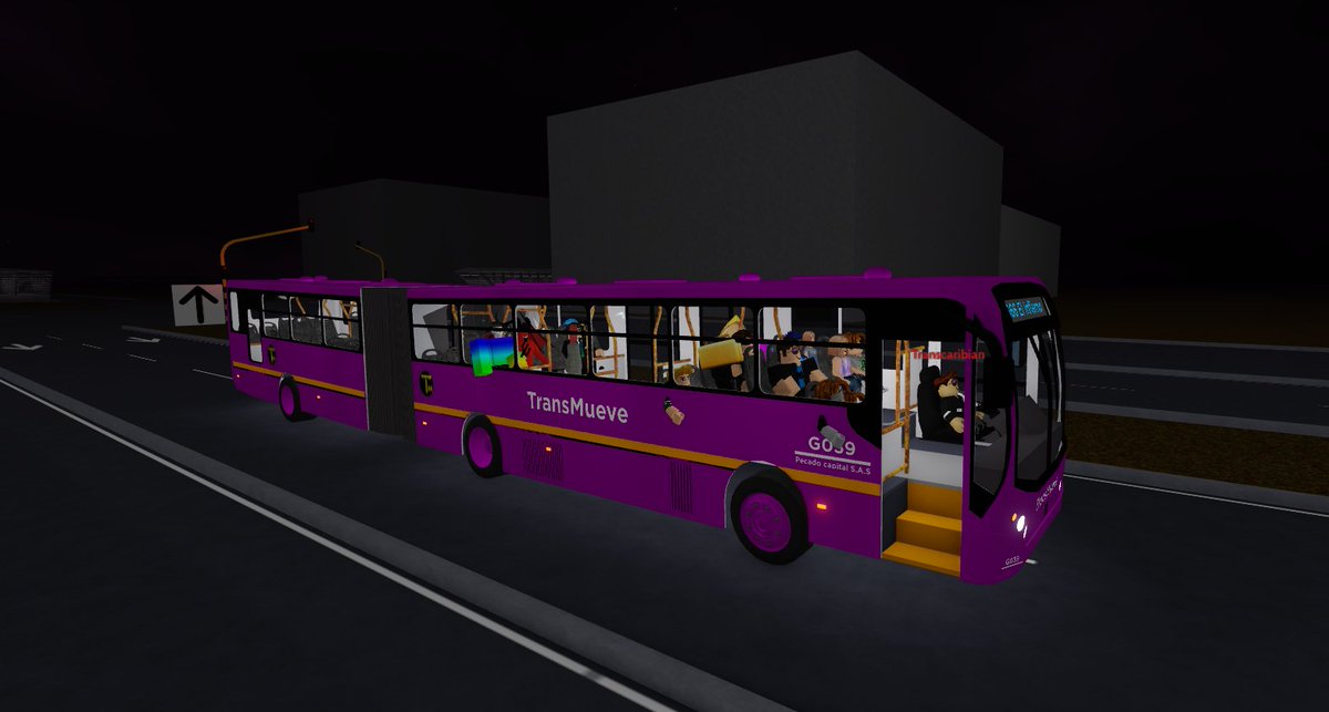 manugsierraTM's tweet photo. Feliz en el bus de la perdición. https://t.co/T9OpagekEy