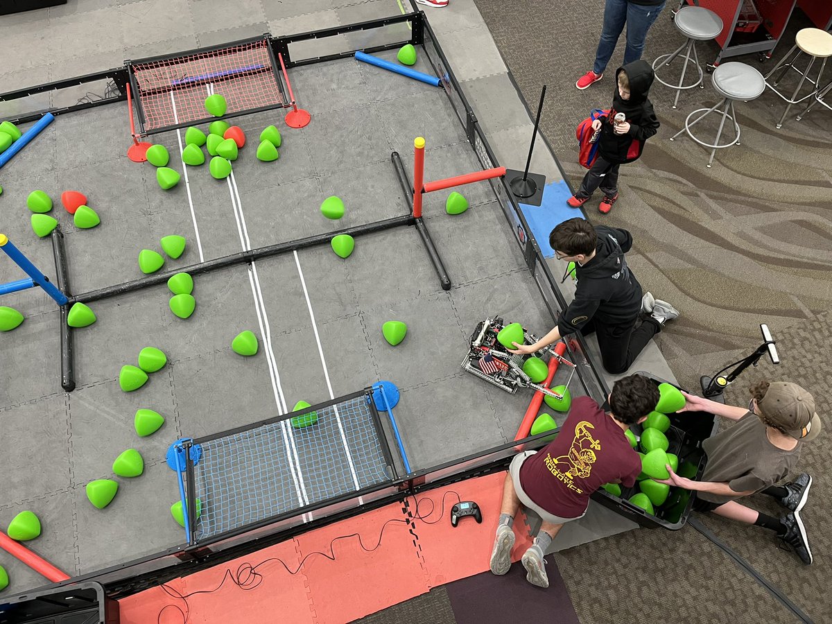 ALHSRobotics's tweet image. 2023-2024 Robotics season has begun.  Successful start to the season!