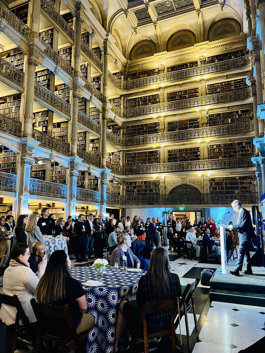 Beautiful night celebrating the catalyst and discovery award winners at @george_peabody library, kicked off by encouraging and inspiring remarks on the growth and promising future of collaborative research @JohnsHopkins from @deniswirtz and @DrRayJay #GoHop #innovation
