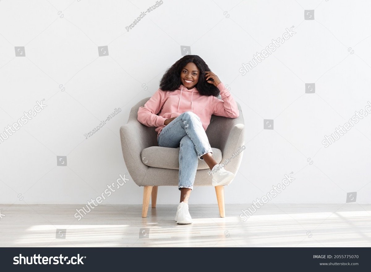 Generic06358313's tweet image. y'all guess whose back after coming out of a cave??