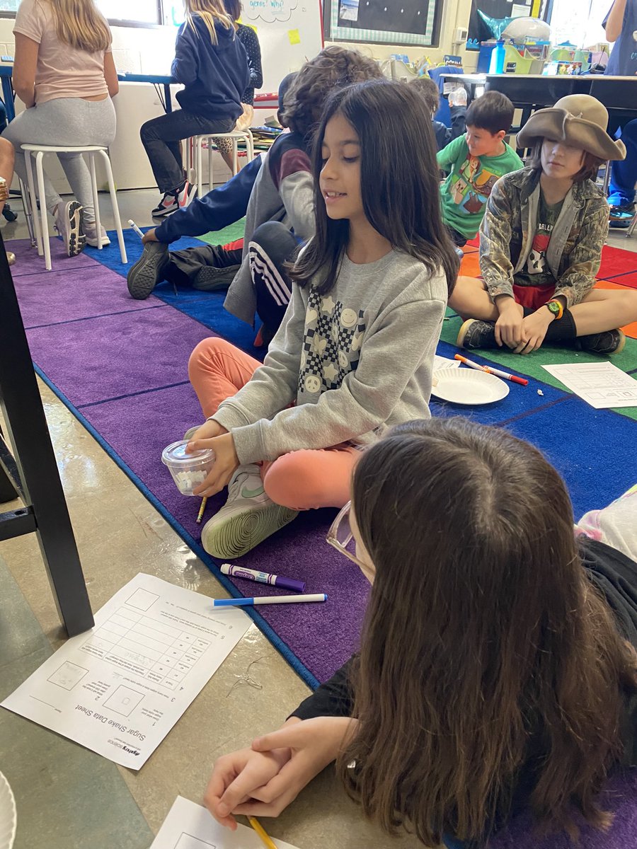 Lucy Clark tweet media