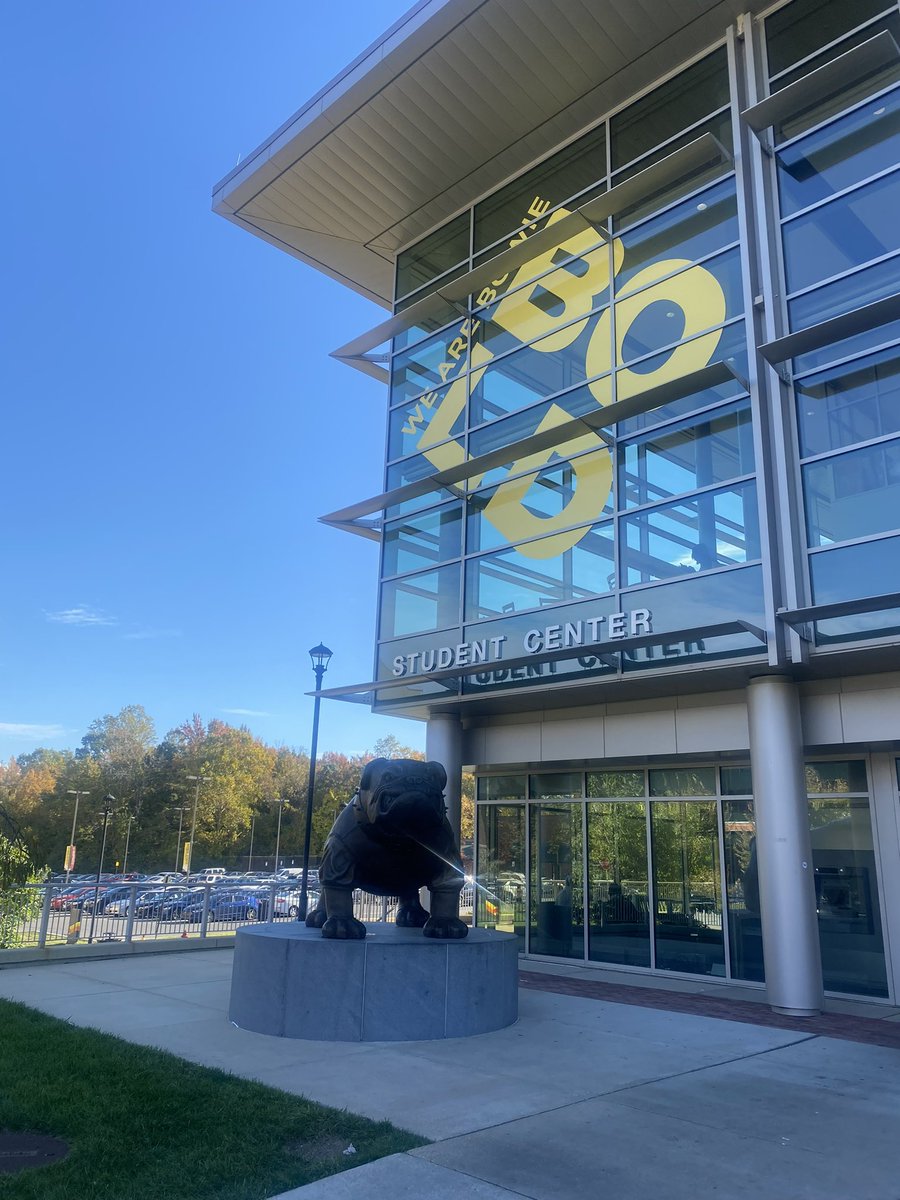fcpsvajobs's tweet photo. What an excited day to recruit @BowieState ! 👊🏽to Jordan Smith, graduate of @MtVernonHS We enjoyed meeting everyone who stopped by! @fcpsnews https://t.co/ZQQQ3auqeL