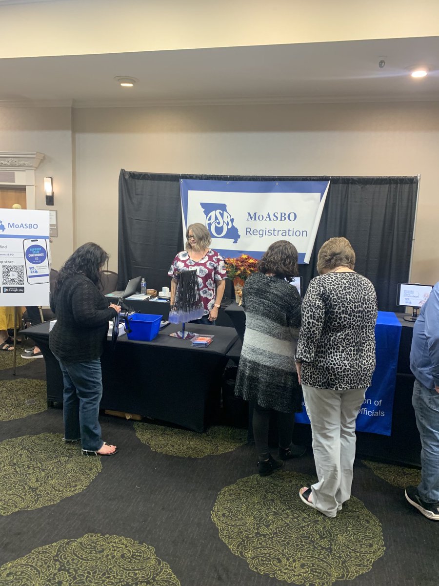 KimRoyCranston's tweet image. Support Staff Conference is open for business! #moasbo