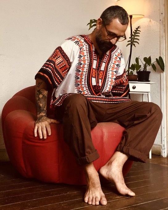 p&eacute; no ch&atilde;o para saudar novas encruzilhadas&hellip; ❤️&zwj;🔥 https://t.co/CoRvv4rTH6