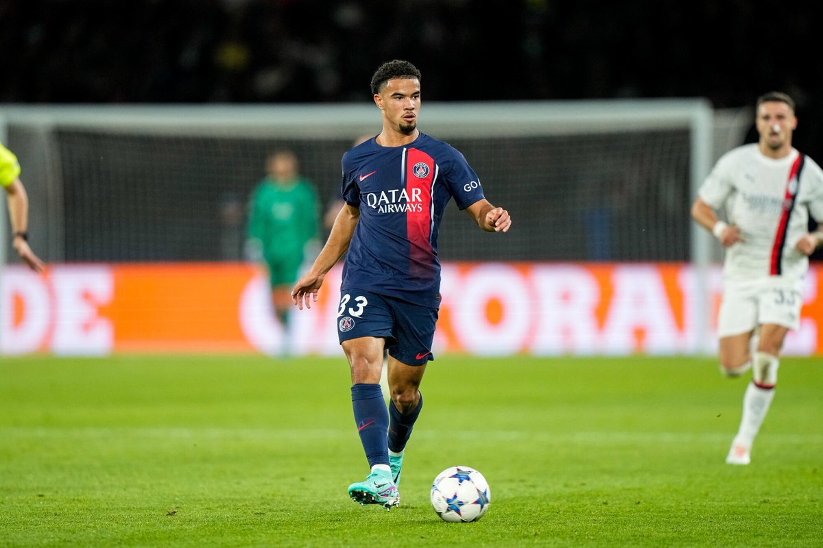 ActuFoot_'s tweet photo. DEUX PASSES DÉCISIVES POUR LE CRACK WARREN ZAÏRE-EMERY CE SOIR. ❤️💙💎 https://t.co/hPJLXOHZmG