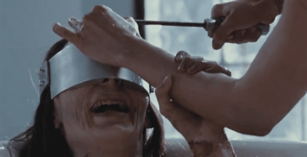 SethEgipcio's tweet photo. Day 24: Martyrs (2008) 💀💀
#martyrs #Pascallaugier #HorrorMovies #Terror #Halloween #Halloween2023 https://t.co/9urwyyU85o