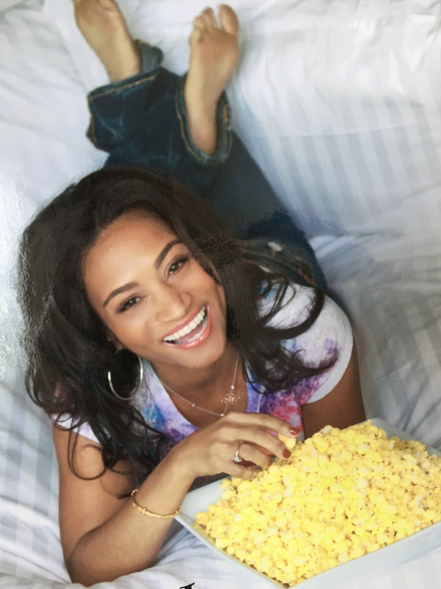chefkaichase's tweet photo. @Jeremy_Horn @fanexpochicago @StaxRecords @StaxMuseum Yes…I remember!  You know he had such a great eye for beauty and we really took some incredible photos.  Here’s one he took some years back!  #havingfun 😂. Thanks for sharing! ❤️ https://t.co/nYqvgGsY3H