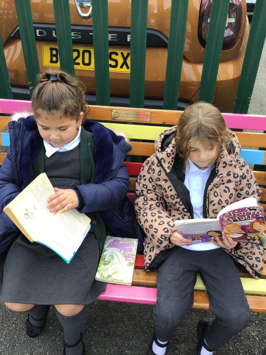 stpatrickscpa's tweet photo. The children thoroughly enjoy using the outdoor reading library at lunchtimes, especially sharing their favourite stories with the Y6 reading buddies π₯° #reading #outdoorreading #loveofreading #shareastory https://t.co/YdT1cPCa9q