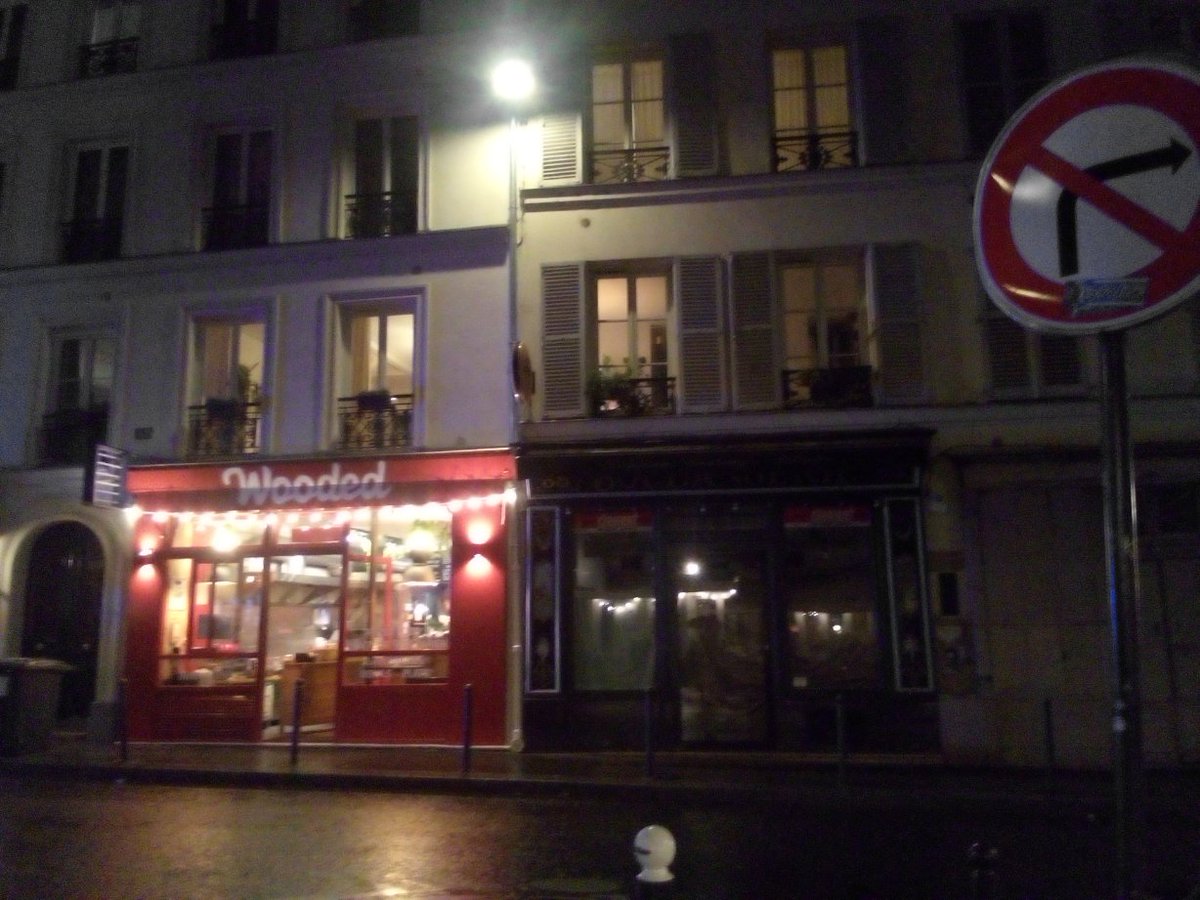 LioubookStories's tweet photo. @adm_bnu @BNUStrasbourg #Evening #lights in #Paris 🤍
#streetphotography 🌿🤍🤍
🤍 rue de #Lancry 🌿 https://t.co/F56Pj8AKCc