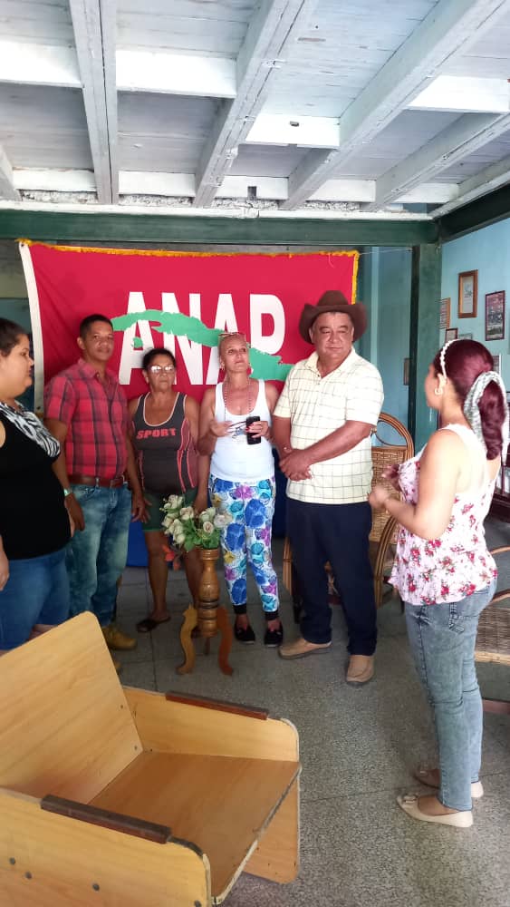 Los campesinos de la #AnapCuba hacemos un llamado a detener la escalada de violencia contra la población palestina en Gaza, que ha cobrado la vida de miles de personas inocentes. #CubaEsAmor #FreePalestine  #CubaPorLaPaz  <a href="/RafaelAnap/">Rafael Santiesteban Pozo</a>
<a href="/DrRobertoMOjeda/">Dr. Roberto Morales Ojeda</a>
<a href="/OsmaniPerez18/">Osmani Pérez Márquez</a>