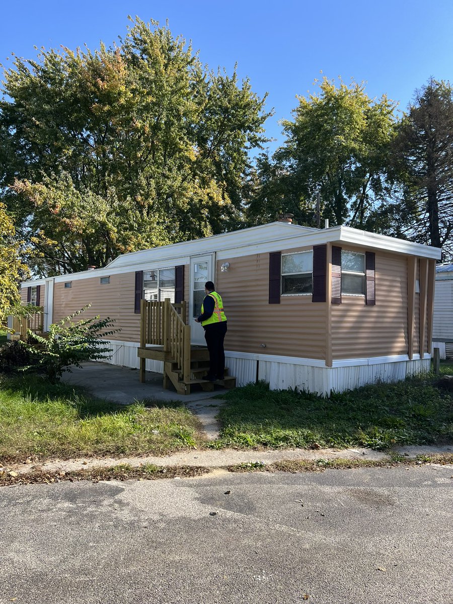 Alexis Dahlstrom (@alexisdahlstrom) on Twitter photo Special shout out to <a href="/mogilnicki_alex/">Alex Mogilnicki</a> for helping us crush this pre green list! #LifeAtATT #ATTFiber Special shout out to <a href="/mogilnicki_alex/">Alex Mogilnicki</a> for helping us crush this pre green list! #LifeAtATT #ATTFiber
