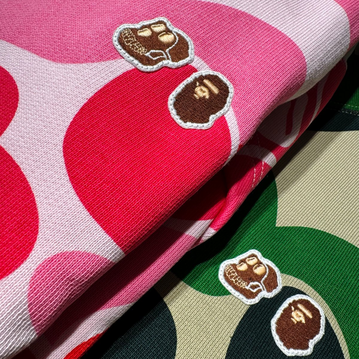 BoredApeYC's tweet image. Quality control. Looking fresh out of the vault. 

Apes Together Strong.