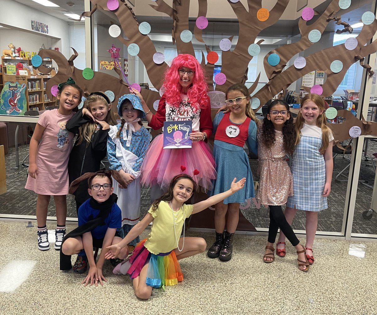 Mrs. Ratliff Reads tweet media