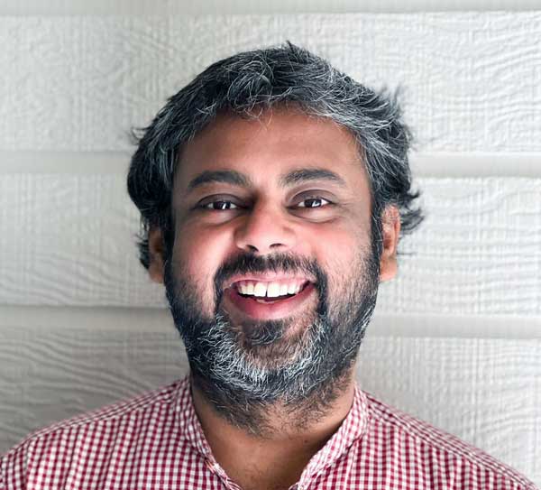 UIC Engineering (@uicengineering) on Twitter photo Computer Science Assistant Professor Sidharth Kumar's paper, "Speculative Progressive Raycasting for Memory Constrained Isosurface Visualization of Massive Volumes", received the best paper award at the IEEE Symposium on Large Data Analysis and Visualization. <a href="/IEEEXplore/">IEEE Xplore</a> @uiccs Computer Science Assistant Professor Sidharth Kumar's paper, "Speculative Progressive Raycasting for Memory Constrained Isosurface Visualization of Massive Volumes", received the best paper award at the IEEE Symposium on Large Data Analysis and Visualization. <a href="/IEEEXplore/">IEEE Xplore</a> @uiccs