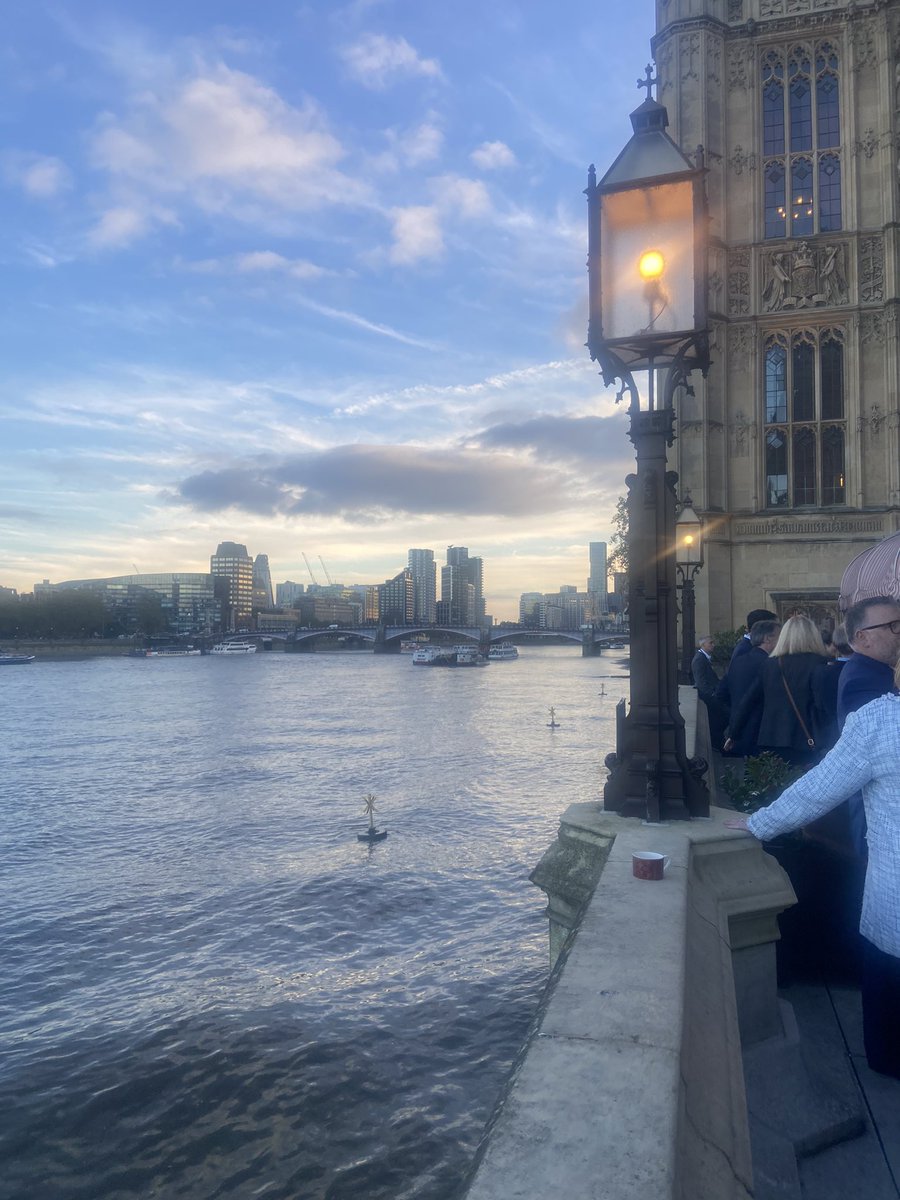 I was invited to Parliament today! <a href="/rosew2022/">Wendy Bowyer</a> and I represented <a href="/PettyPoolColl/">Petty Pool College</a> with like minded organisations to debate the challenges of #adversity <a href="/LordBlunkett/">David Blunkett</a> delivered an inspiring message to spur us on with our vision #beambitious