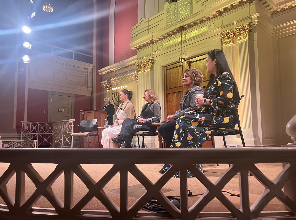 We partnered with <a href="/womenshistory/">National Women's History Museum</a> to host a panel on the future of the #MeToo Movement &amp; heard from author &amp; Harvard Law professor Diane Rosenfeld. She explained how the Bonobo Sisterhood’s matriarchal society provides a unifying framework for women to fight patriarchal violence.