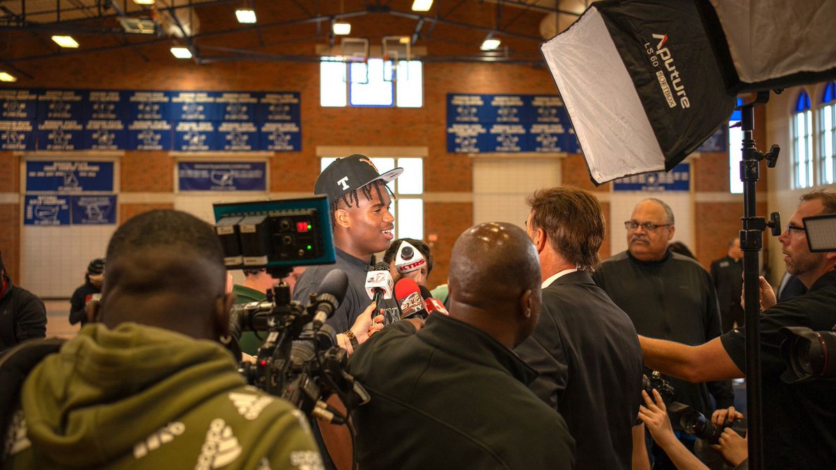 St. Louis U. High tweet media