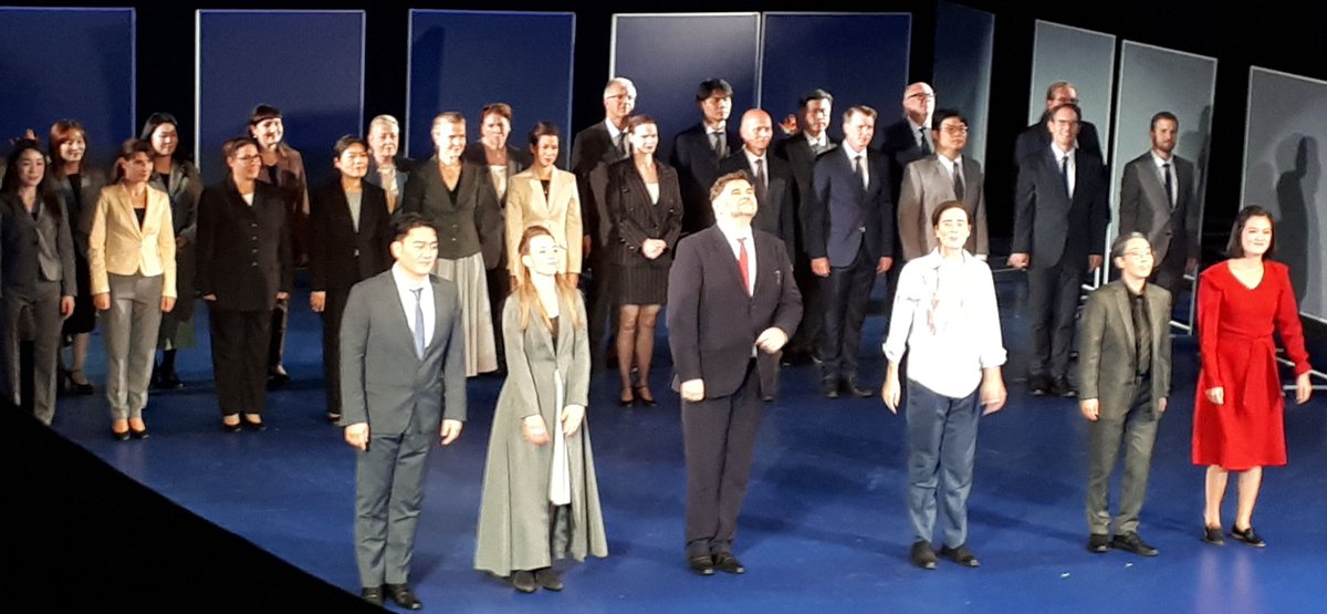 #WorldOperaDay „La clemenza di Tito“ beeindruckt als kleines Juwel am <a href="/theaterkoblenz/">Theater Koblenz</a>. @markusdietze  inszeniert #Mozart/s letzte Oper spannend als gegenwärtiges Macht-&amp; Ränkespiel. Einbezug der Neukomposition von Manfred Trojahn <a href="/marcusmerkel/">Marcus Merkel</a>: <a href="/derfreitag/">der Freitag</a> freitag.de/autoren/ansgar…