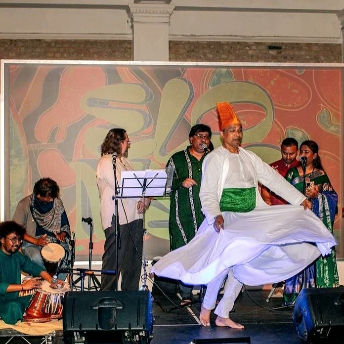 Saudha01's tweet photo. A brief glimpse of a wonderful session of Saudha's production Metaphysical Melodies of Mystic Minstrels at @_TheWhitechapel as part of #EloMeloFestival by @oitij_jo
Thanks to all performers of the production, great mix of audiences, & off course #Oitijjo for this opportunity. https://t.co/aON8J8qnvt