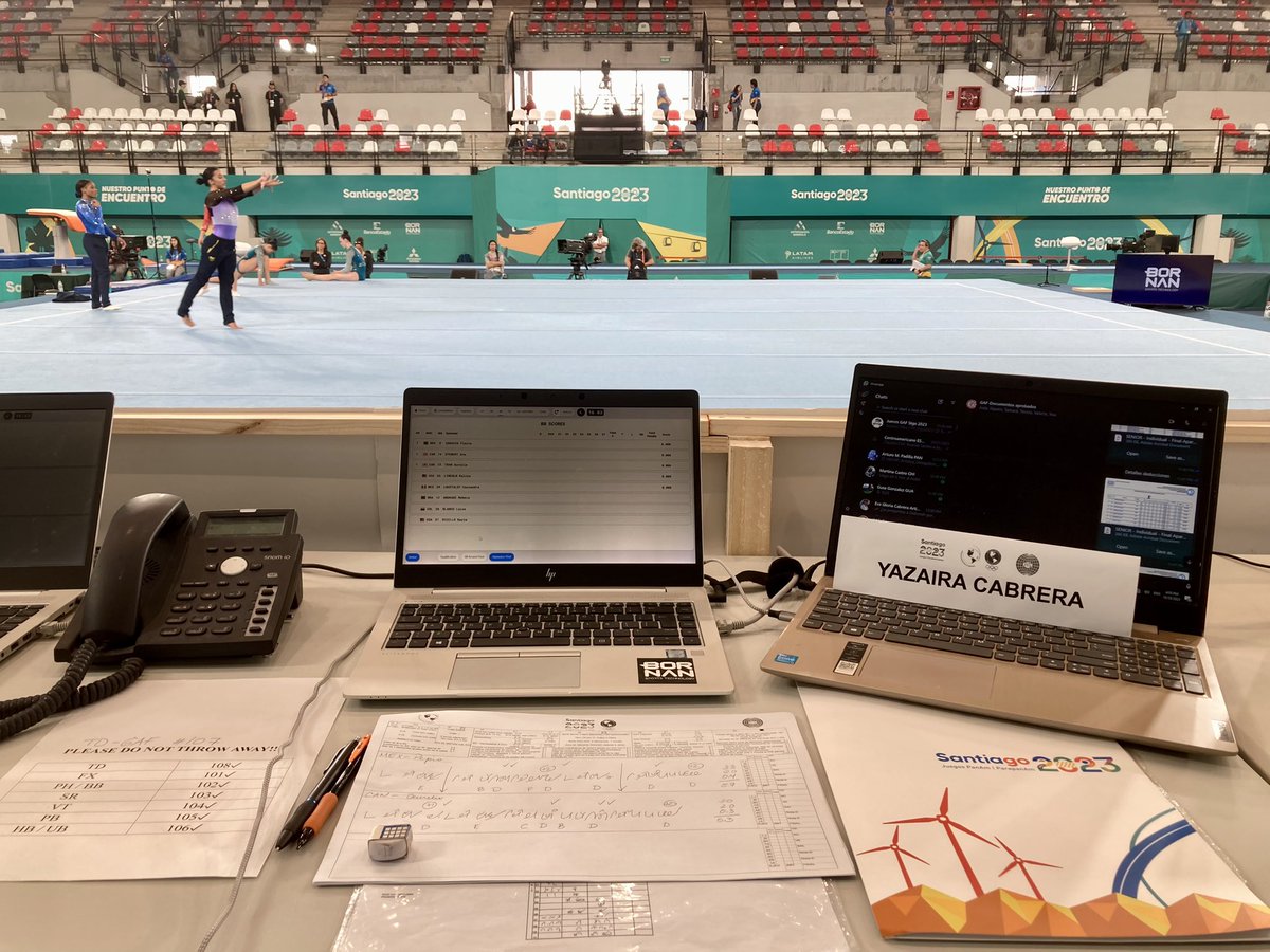 yazairac's tweet photo. Mi oficina hoy y foto con Fiu
#Santiago2023
#Gymnastics
#Fiu
#UPAG
#UPAGPAGU https://t.co/jdgHvaLz7n