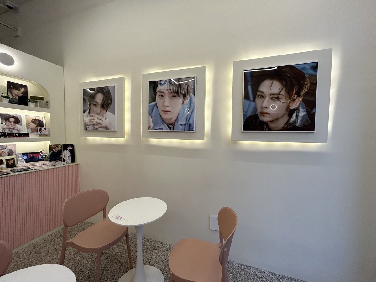 2min_skz_hk's tweet photo. @eldoradoleeknow @dokidoki_1025 @memeowfair @cat_fishbowl @Happy_1025Day @replay_lee @gogigo_lee @kissitbetter_98 @StayForSKZPH 
#OurSpecialStarLeeKnow 
#스트레스이키즈 #리노 https://t.co/fNyLd7NBHU