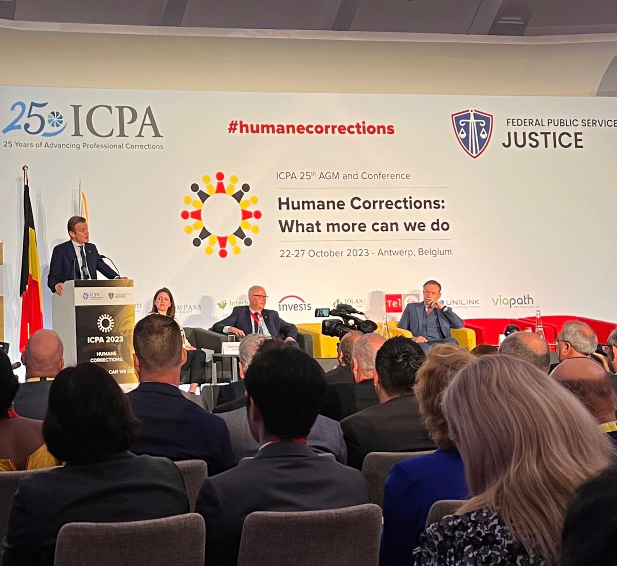 The SAW Project is proud to be attending the ICPA conference in Antwerp, with over 700 attendees from 79 countries. In this photo, Paul van Tigchelt, the newly appointed Minister of Justice in Belgium, addressed the urgent need to overhaul the Belgian criminal justice system.