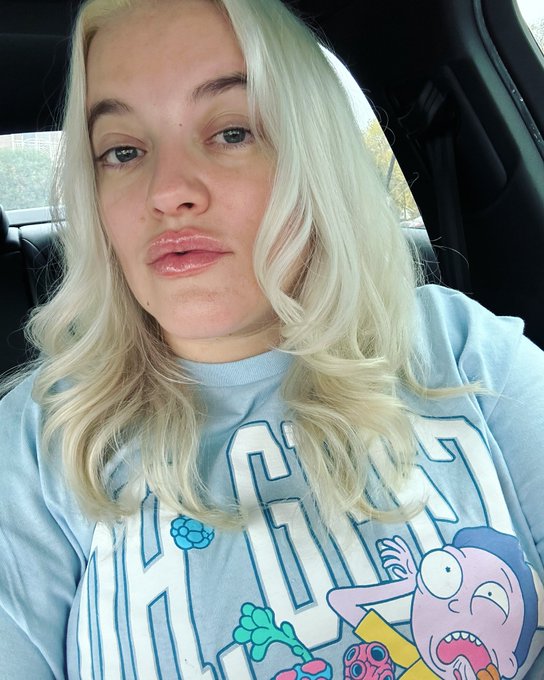 Hair salon day😍🤩💇🏼&zwj;♀️ https://t.co/UKepdmwRCz