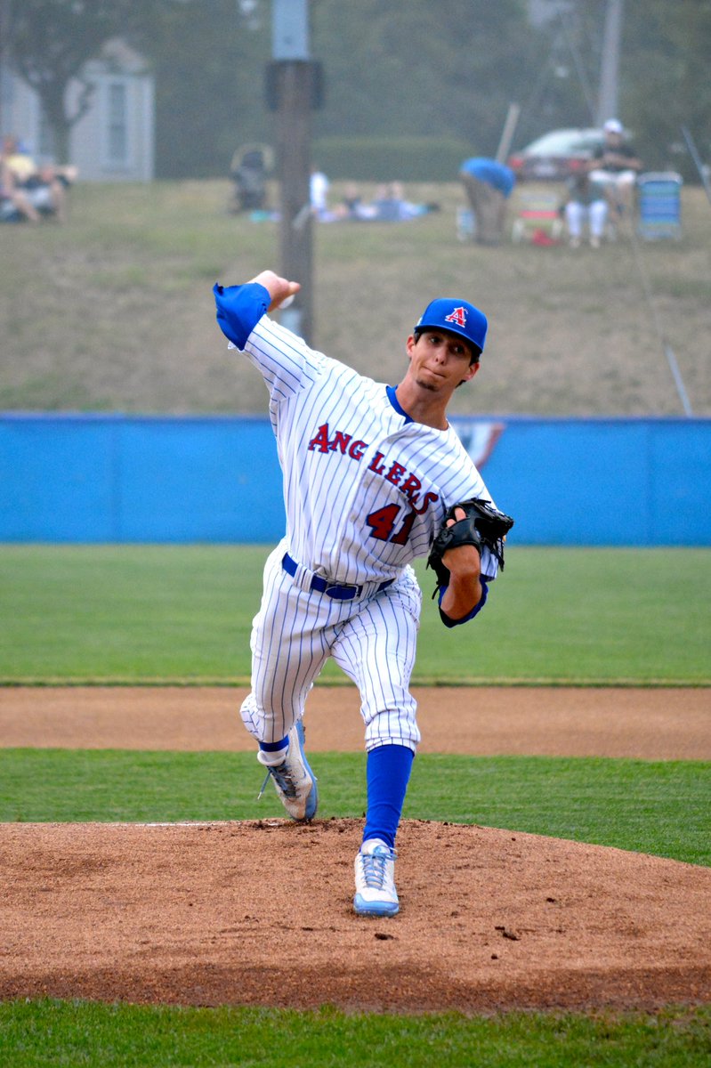 Evan Longoria (Chatham ’05) and Zac Gallen (Chatham ’14, ’15) reached the World Series last night with the @Dbacks. Longoria was the CCBL MVP in his lone season with the A’s. Gallen tossed over 60 innings across his two summers on Cape Cod.