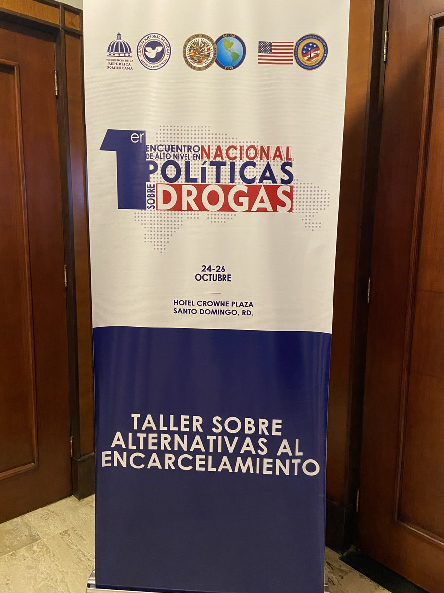 CICAD_OEA's tweet photo. La @CICAD_OEA organiza un taller de capacitación en Alternativas al Encarcelamiento (Currículo Universal de Tratamiento UTC 81 ATI) en colaboración con el Consejo Nacional de Drogas @ConsejoDrogasRD y el Programa de Tratamiento bajo Supervisión Judicial, apoyando la (1/2) https://t.co/y0siSQe0ju