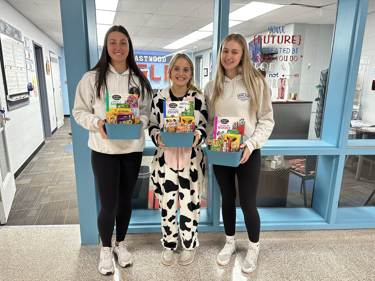 Our winners for our “Mooove Away From Drugs” Raffle!