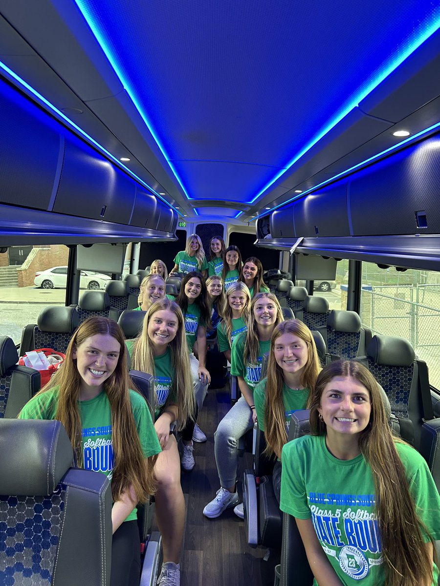 BSSJagsSoftball's tweet photo. Well, we are off!
My favorite event of our final road trip for the season is Mail Call. Thank you parents, @bssjaguars, @DwmsGators, and @MRMSHUSKIES staff and students for the laughs, the tears and the support. #BSSD #Southside #JagState #Legacy #OAAT https://t.co/EV2Ie4oSh0