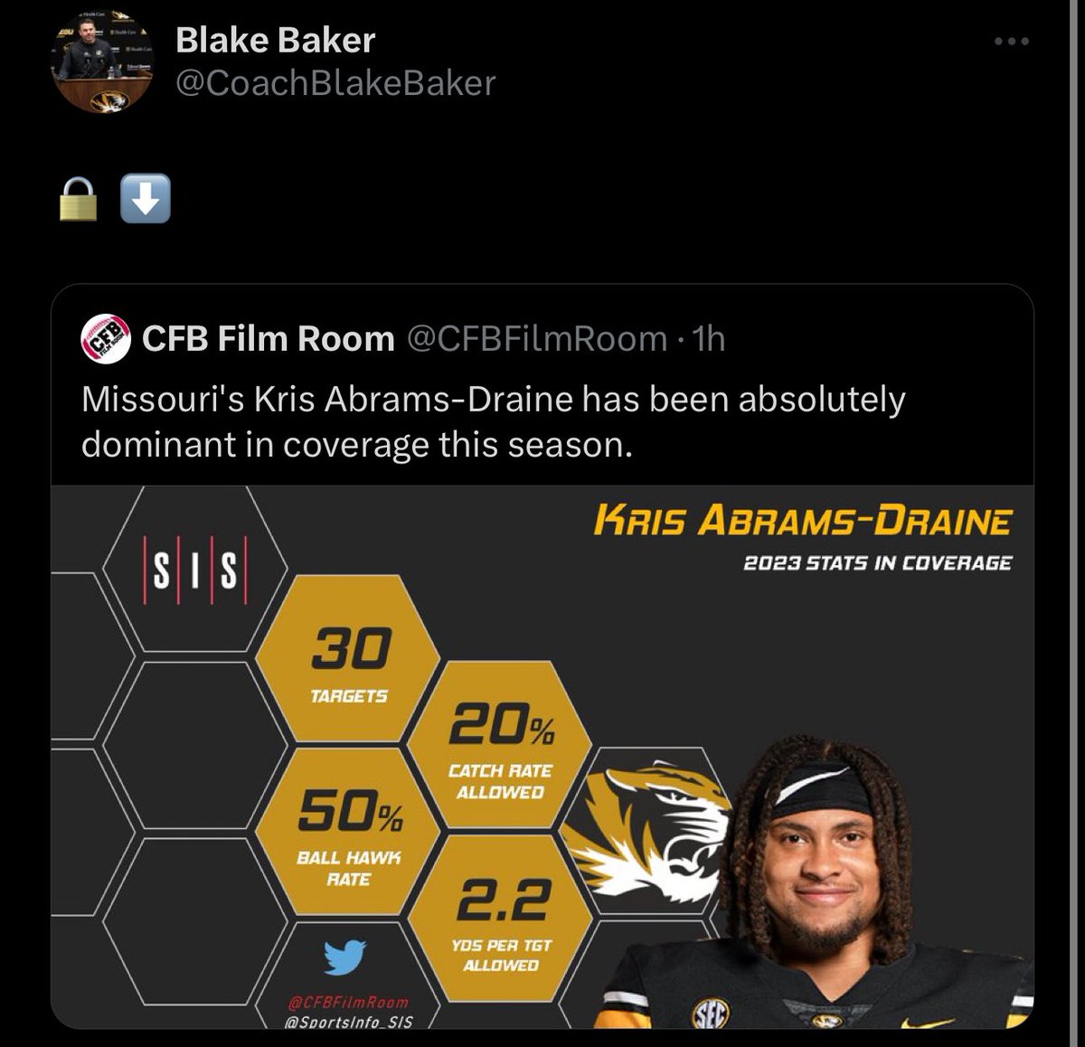 dgharper23's tweet photo. @DeejGalloway85 @DJRSwework @MF_Athletics @AllenTrieu @bondedits15 @CSturg44 @t_demint @Rivals_Clint @adamgorney @ChadSimmons_ @Birm @SWiltfong247 https://t.co/3AQhBVoxgq