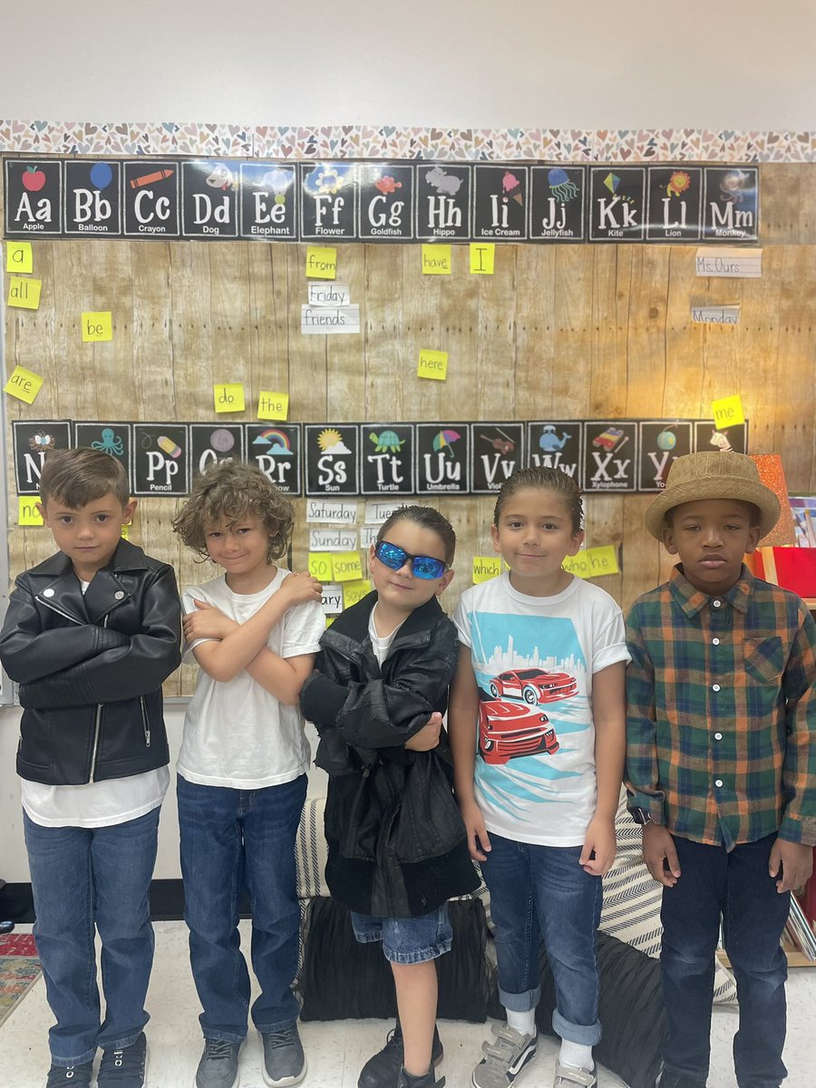 msrachelours's tweet photo. First Grade had fun dressing up for the 50th Day of School!! 
The boys wanted a serious pose. 😂🤍 https://t.co/Q3zVTamgu8