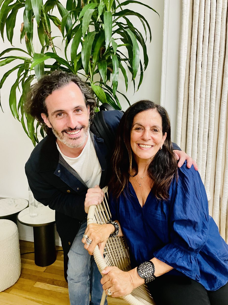 lisakolb_xkey's tweet photo. About last night @Thehouseofweb3!❤️‍🔥

✨Santiago @glitch_life live coding
✨Interview with @luzdonahue
✨WIP "artists proof" sold out immediately - available on secondary here:
https://t.co/j83bALJwHg

Thank You! 🙏
Attendees including - Max from fx(hash) @theJVB @durtis @JacquelinexJade @danielverrico @DNSCEO @jeffpalmer @carodebartolo @heyneff @maryagribbin @ToddLieman

✨Sponsor @fx_hash_
✨Co-hosts @kylegordonart @luzdonahue
✨Stellar @thehouseofweb3 crew!

🙏Thanks to @exhibitedat for verifying and registering,
@iyk_app for POAP dispenser

📽️ Emerging Beyond - look out for a film documenting the night and Santiago coming soon!

Livestream: https://t.co/5hosiYZvsa