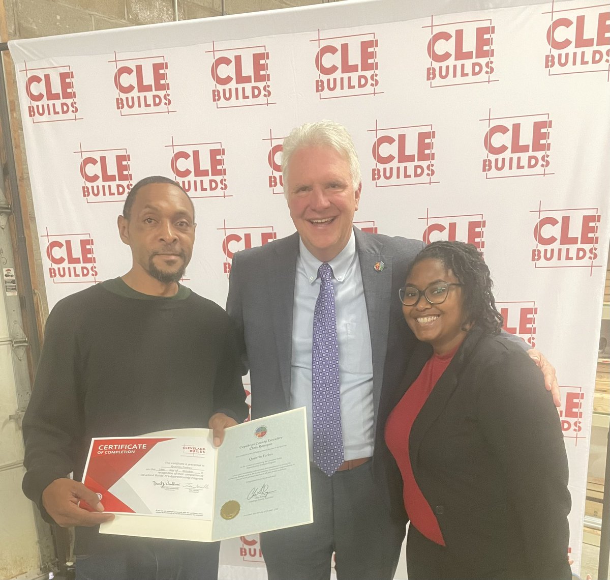 chrisronayne's tweet photo. Great to meet the graduates of #CLEBuilds today. Thanks to @CleBCTC &amp; Construction Employers Association for sponsoring this program. Proud to join the 19 apprentices who will join the construction trades family I. #CLE 
Union trades = strong wages and benefits #UnionStrong 👊🏼 https://t.co/dm8B2j11DM