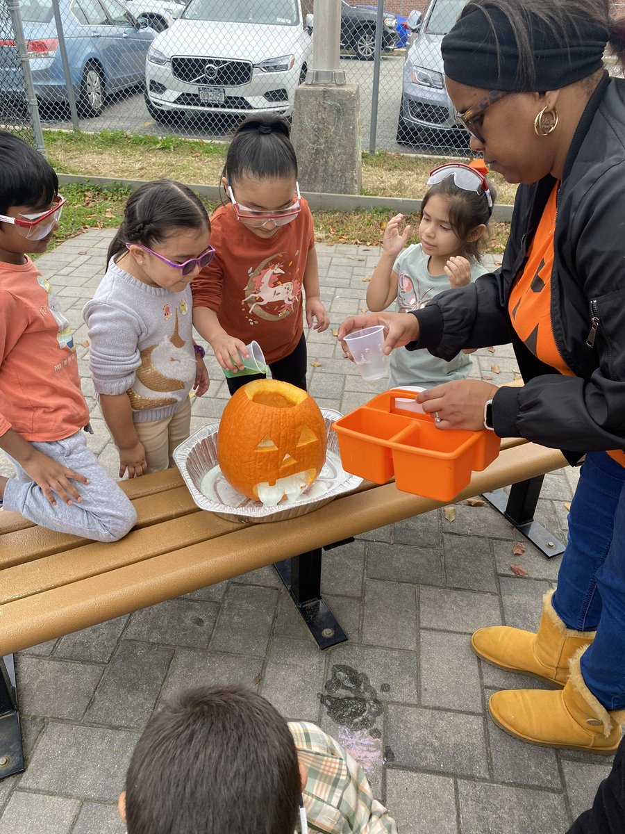 GCSD_STREAM tweet media