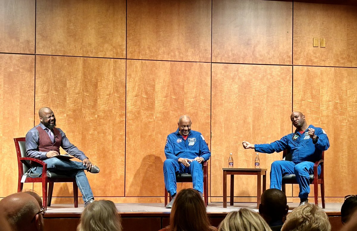 browncolleen's tweet photo. I’m not sure if I’m a geek or a nerd because of how freaking happy I am to be listening to the stories from Virginia’s two extraordinary astronauts Leland D. Melvin, and Dr. Robert L. Satcher tonight 🚀

Shout out to moderator @JosephSHRogerswho👏🏼 @VirginiaMuseum https://t.co/2t5T3HLO5O