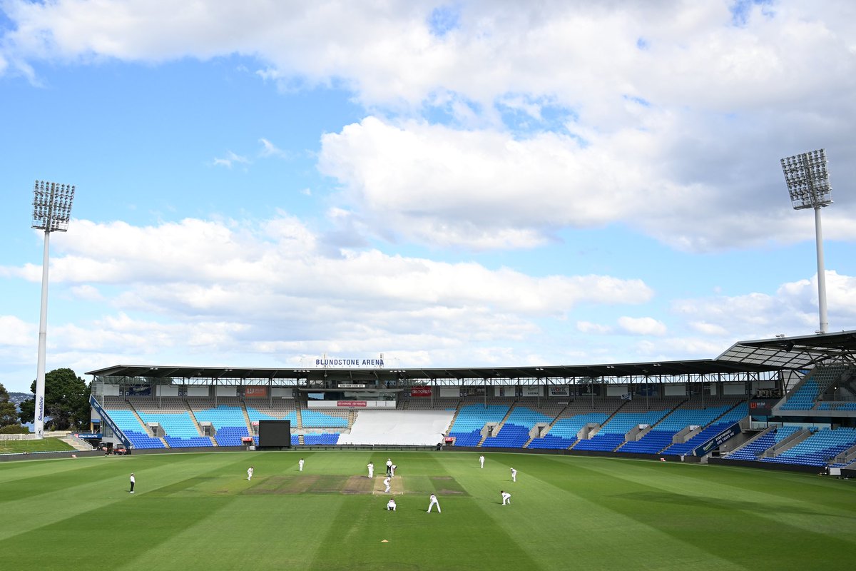 Kick off the long weekend right at Blundstone Arena! 🏟️

The Tasmanian Tigers take on the Queensland Bulls in their first home match of the Marsh Sheffield Shield season. 

Match commences from 10.30am AEDT.