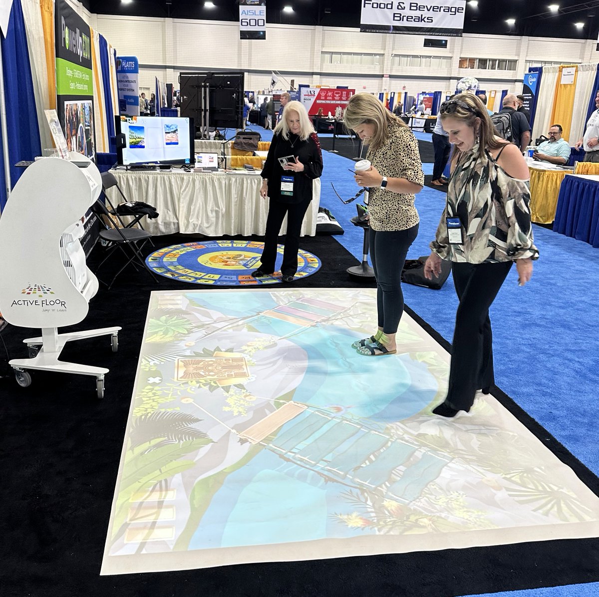 The FUN continues @scedtech 2023! Great day w/SC Educators winning $5 at @LuPlayground challenge & loving #ACTIVELearning! Still time to see all @powerupedu #classroomtech. Check out @Boxlight #3DPrinting & @WozED #STEMCareer Curriculum. See you tomorrow! Booths 645/647.