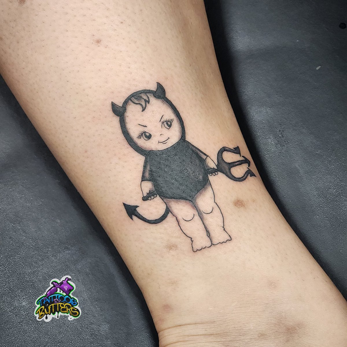 ButtersAsh's tweet photo. Little Devil Baby from the Halloween Gumball 

👉 To book visit my website at 
https://t.co/mZJWNeD0Wx
or email me at 
ashbutterstattoos@gmail.com 

#tattoo #tattoos #art #tattooartist #artist  #tattooshopnearme #privatetattoostudio  #seminole #Sanford #debary #ashbutte https://t.co/gvKDgTEbjM
