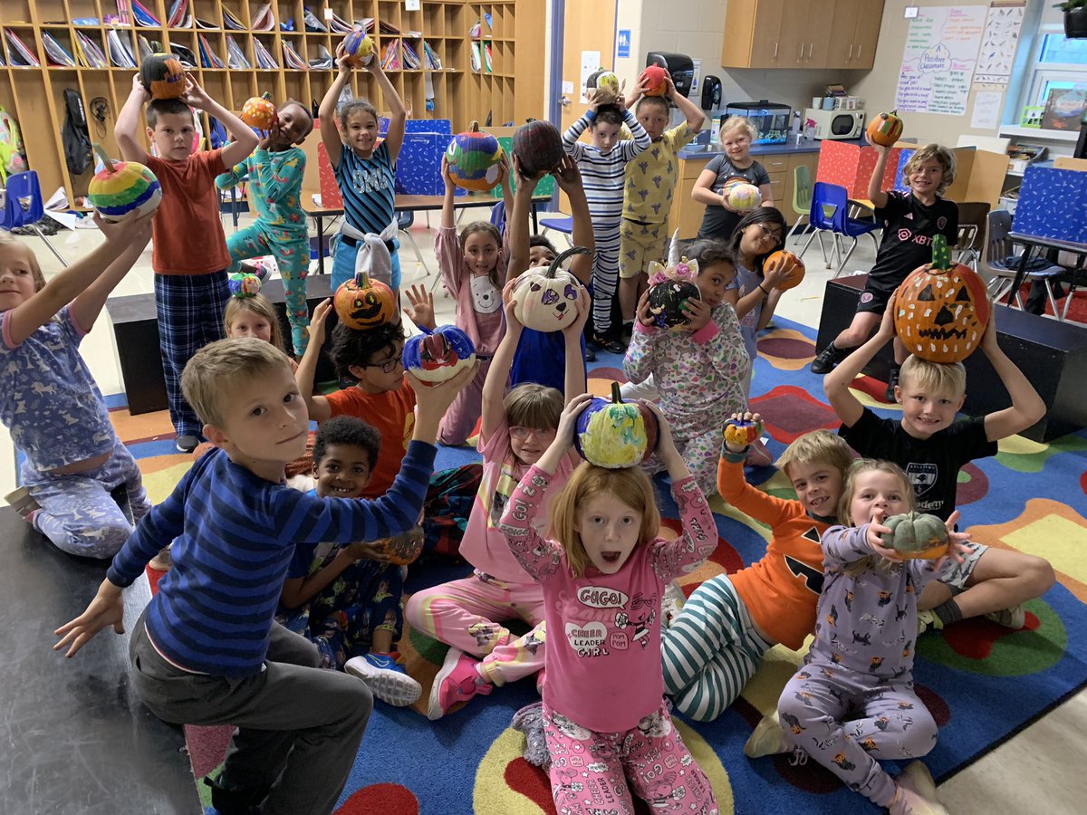 Today was all about pumpkins! We weighed our pumpkins and made a line plot, learned about the life cycle,  wrote pumpkin poems, shared pumpkin jokes, and painted funny faces on our pumpkins! <a href="/GrantAllStars/">Grant Elementary</a>