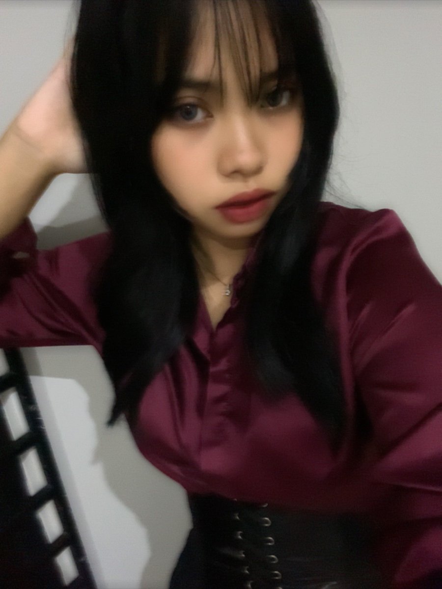 rasnthy's tweet image. #ANISD  knp tutup mata ay?