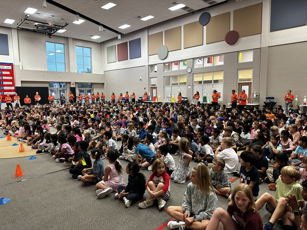 Kelly Looman (@kelly_looman) on Twitter photo APEX is here!! We had a fun pep rally yesterday to kick us off and it was such a treat to see every single Mustang in one place! <a href="/Parkside_ES/">ParksideElementary</a> APEX is here!! We had a fun pep rally yesterday to kick us off and it was such a treat to see every single Mustang in one place! <a href="/Parkside_ES/">ParksideElementary</a>