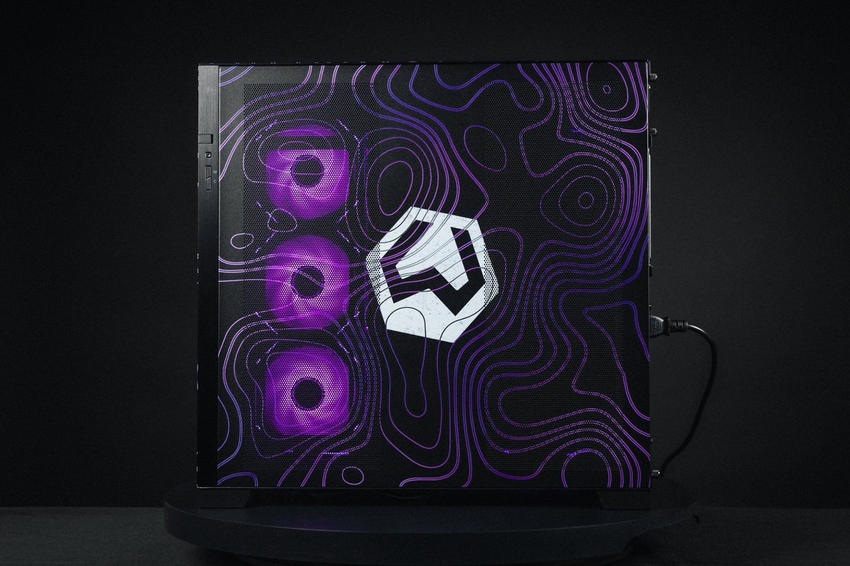 META PCs tweet media