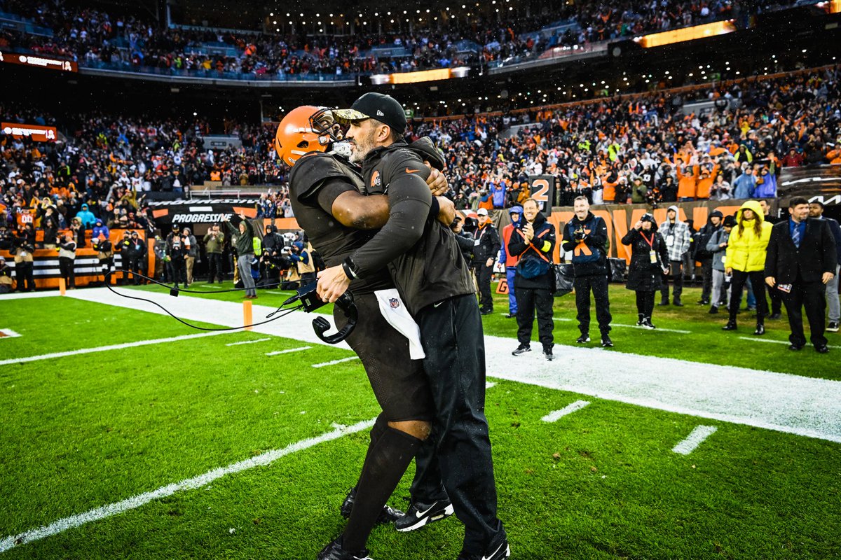 Reports surfacing that the Browns could get Jacoby Brissett from the Commanders. 👀

BRING. JACOBY. HOME. 🔥