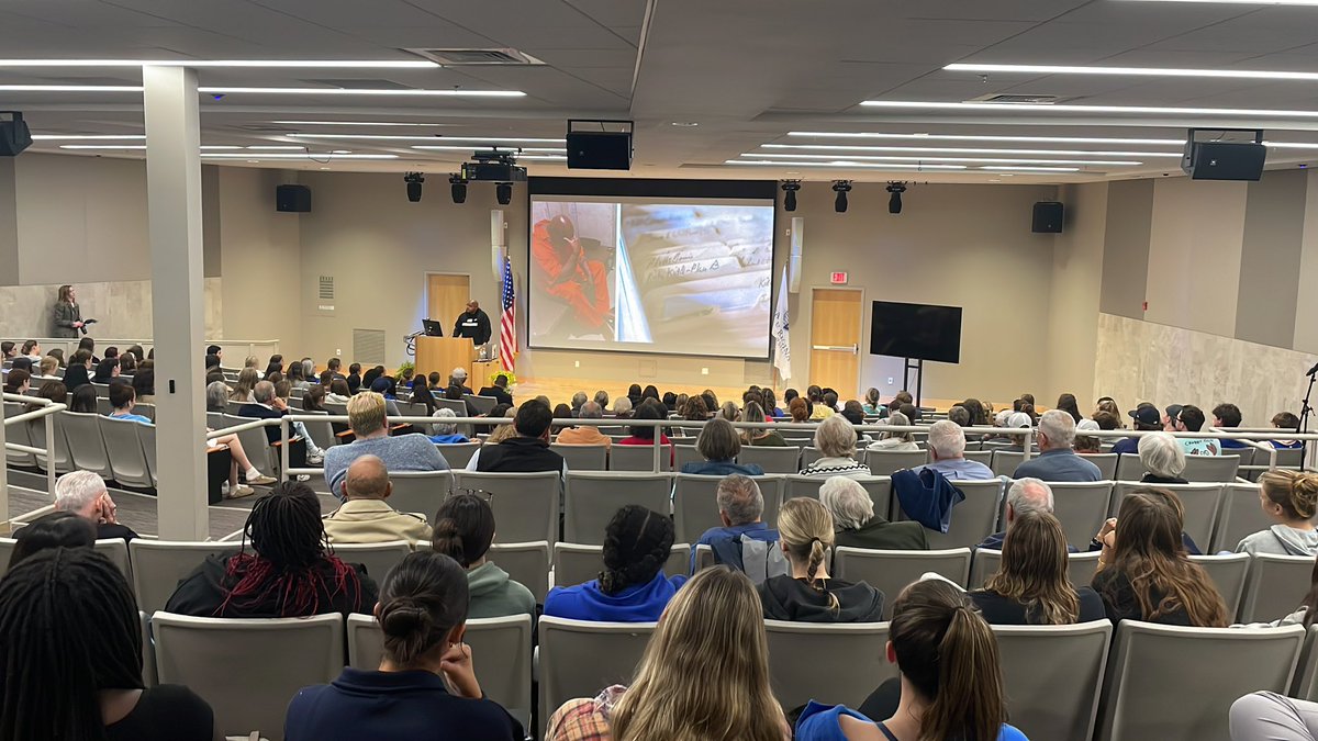 JMLudes's tweet photo. Full house tonight @SalveRegina for @Rickykidd12โs story about his 23 years wrongfully convicted. #MCEW @PellCenter https://t.co/GmCWy9EmON