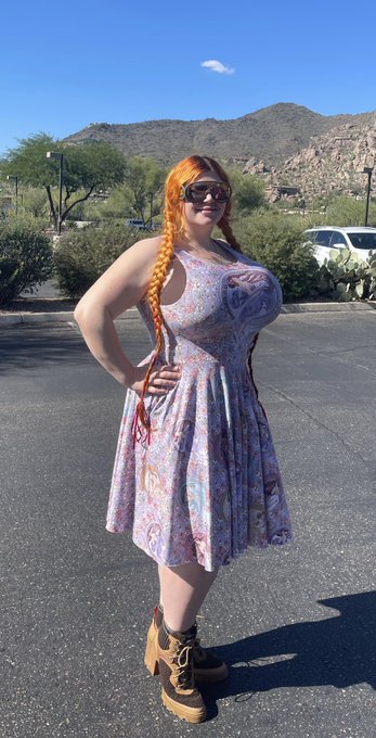 She&rsquo;s a cutie pie. https://t.co/j6KBnXm2Sj