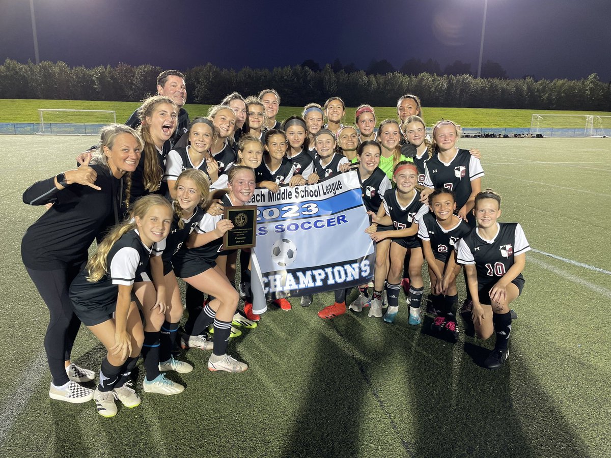 Tom Quinn (@tquinnvb) on Twitter photo What a team effort! <a href="/greatneckms/">Great Neck Middle School</a> Lady Stingrays take home the city title! Did I hear someone say “Parade of Champions!” <a href="/BryceMitchell21/">Bryce Mitchell</a> What a team effort! <a href="/greatneckms/">Great Neck Middle School</a> Lady Stingrays take home the city title! Did I hear someone say “Parade of Champions!” <a href="/BryceMitchell21/">Bryce Mitchell</a>