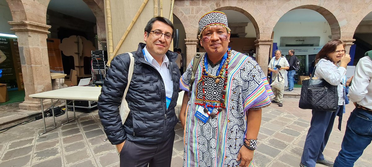 fzsperu's tweet photo. Resaltamos la participación de representantes de pueblos indígenas en el #REDLAC2023 como socios y principales actores en la conservación. 🌱

@profonanpe_peru @RedLAC1 https://t.co/Q1Op5D2jT9